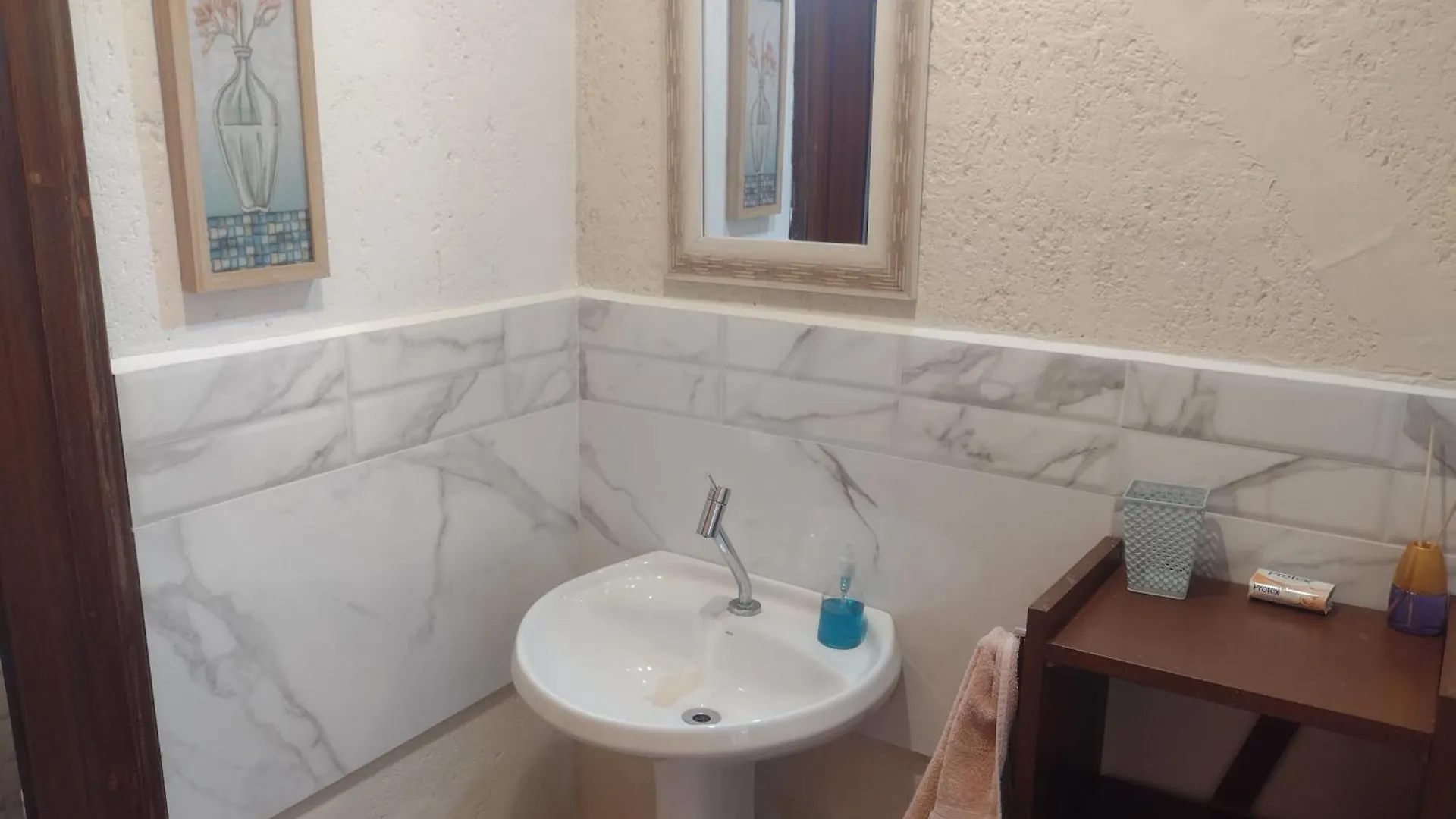 Apartamento Terreo 1 Dormitorio 300M Do Mar Palhoça 0*,  Brasilien